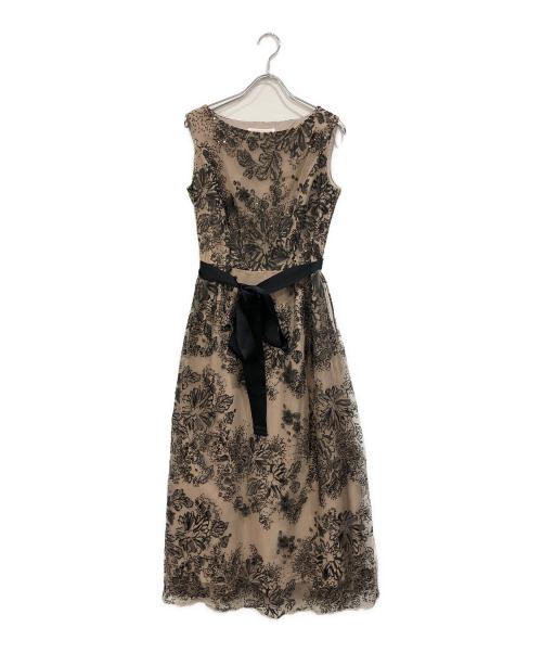 STRAWBERRY FIELDS（ストロベリーフィールズ）STRAWBERRY FIELDS (ストロベリーフィールズ) チュールスパンコール刺繍ドレス ベージュ サイズ:なしの古着・服飾アイテム