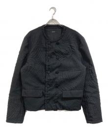 TAAKK（ターク）の古着「SHRINK QUILTING COLLARLESS JACKET」｜ブラック