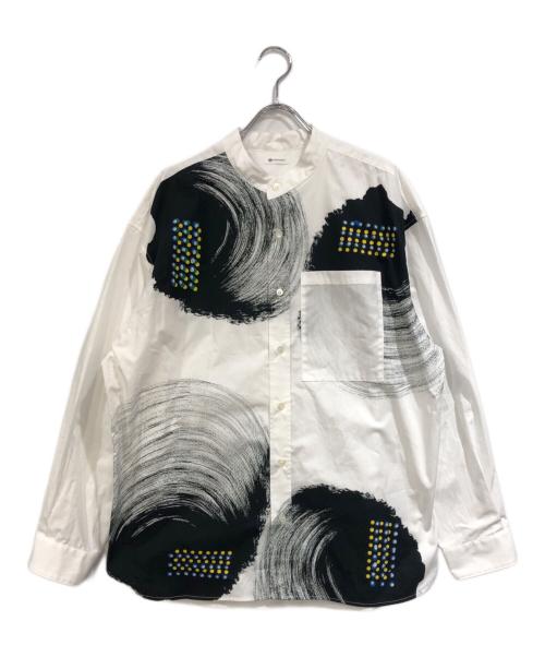 HERALBONY（ヘラルボニー）HERALBONY (ヘラルボニー) バンドカラーシャツ「タイトル不明」 ホワイト サイズ:SIZE Lの古着・服飾アイテム