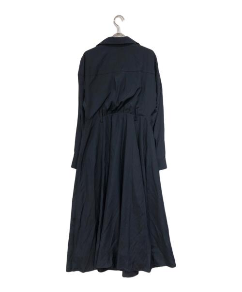 La TOTALITE（ラ ト―タリテ）La TOTALITE (ラ ト―タリテ) 【洗える】カシュクールシャツワンピース ネイビー サイズ:SIZE 36の古着・服飾アイテム