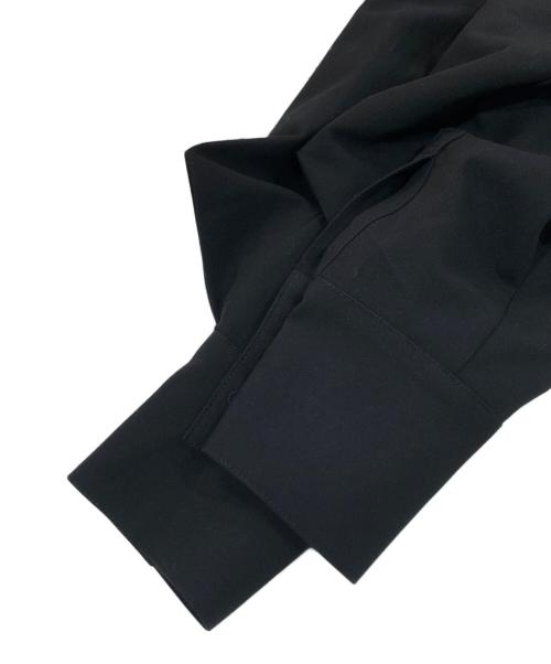 UN3D.（アンスリード）UN3D. (アンスリード) W TRIANGLE TUCK JK ブラック サイズ:SIZE 36の古着・服飾アイテム