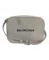 BALENCIAGA（バレンシアガ）の古着「エブリデイ カメラバッグXS」｜シルバー