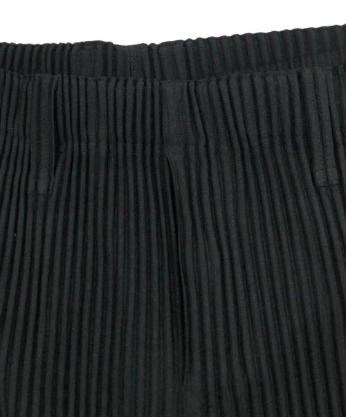 HOMME PLISSE ISSEY MIYAKE（オム プリッセ イッセイ ミヤケ）HOMME PLISSE ISSEY MIYAKE (オム プリッセ イッセイ ミヤケ) プリーツパンツ ブラック サイズ:SIZE 2の古着・服飾アイテム