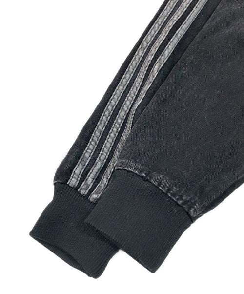 adidas（アディダス）adidas (アディダス) デニム ファイヤーバード トラックトップ ブラック サイズ:SIZE Mの古着・服飾アイテム