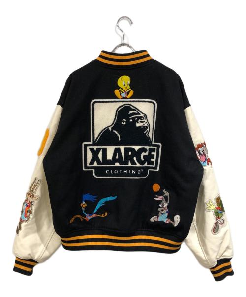 X-LARGE（エクストララージ）X-LARGE (エクストララージ) SPACE JAM (スペースジャム) VARSITY JACKET ホワイト×ブラック サイズ:SIZE Mの古着・服飾アイテム