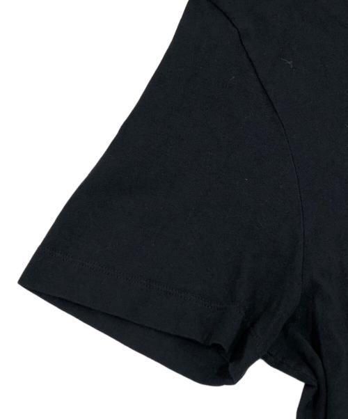 VERSACE（ヴェルサーチェ）VERSACE (ヴェルサーチェ) ワンポイントロゴ刺繍Tシャツ ブラック サイズ:-の古着・服飾アイテム