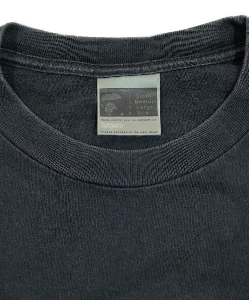 A BATHING APE（アベイシングエイプ）A BATHING APE (アベイシングエイプ) KAWS (カウズ) オールドフェイス ブラック サイズ:-の古着・服飾アイテム