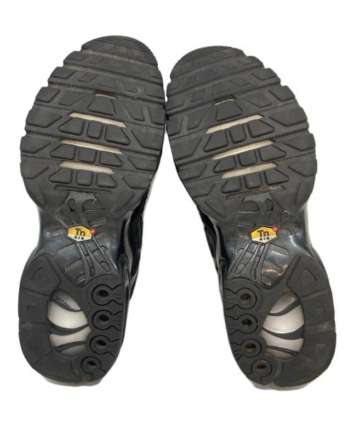 NIKE（ナイキ）NIKE (ナイキ) AIR MAX PLUS BLACK ブラック サイズ:26.5㎝の古着・服飾アイテム