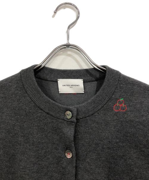 UNITED ARROWS（ユナイテッドアローズ）UNITED ARROWS (ユナイテッドアローズ) HELLO KITTY (ハローキティ) 刺繍デザインカーディガン グレー サイズ:不明の古着・服飾アイテム