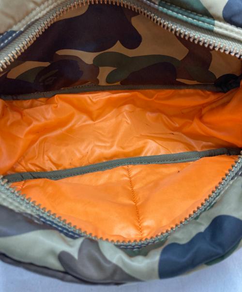 PORTER（ポーター）PORTER (ポーター) A BATHING APE (アベイシングエイプ) カモ柄コラボショルダーバッグ オリーブの古着・服飾アイテム