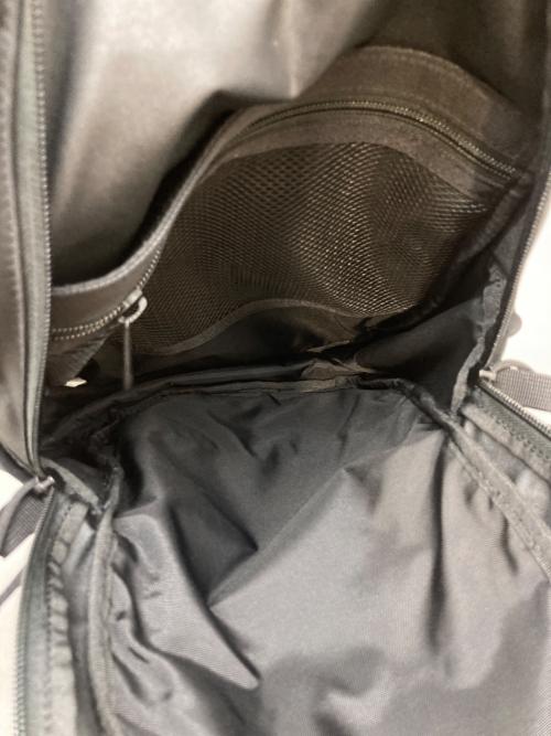 BRIEFING（ブリーフィング）BRIEFING (ブリーフィング) SA SLINGショルダーバッグ ベージュの古着・服飾アイテム