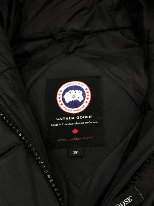 CANADA GOOSE（カナダグース）CANADA GOOSE (カナダグース) CHARLOTTE PARKA ネイビー サイズ:SIZE Sの古着・服飾アイテム