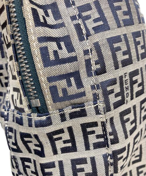 FENDI（フェンディ）FENDI (フェンディ) ズッキーノ柄トートバッグ グレー×ネイビーの古着・服飾アイテム