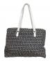 FENDI (フェンディ) ズッキーノ柄トートバッグ グレー×ネイビー：30000円