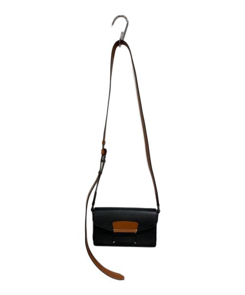 Maison Margiela（メゾンマルジェラ）Maison Margiela (メゾンマルジェラ) MEMORY OF CAMERA BAG HORIZONTAL ブラックの古着・服飾アイテム