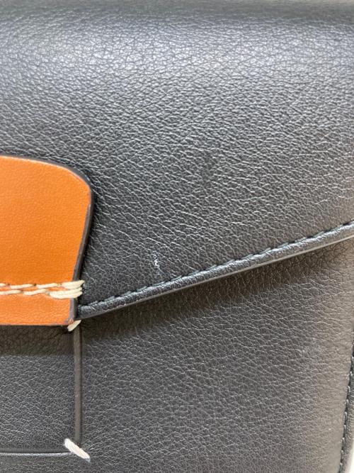 Maison Margiela（メゾンマルジェラ）Maison Margiela (メゾンマルジェラ) MEMORY OF CAMERA BAG HORIZONTAL ブラックの古着・服飾アイテム