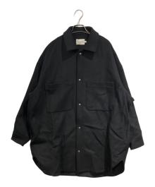 maison kitsune（メゾンキツネ）の古着「FULLY LINED TWO POCKETS OVERSHI」｜ブラック