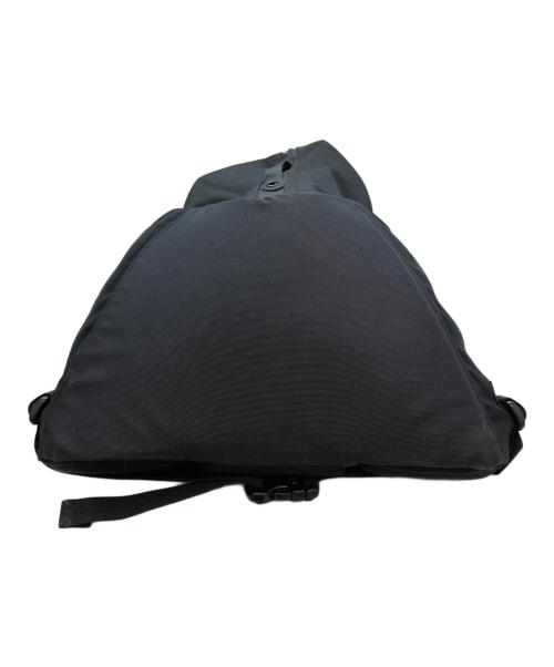 ARC'TERYX（アークテリクス）ARC'TERYX (アークテリクス) アロー22バックパック ブラックの古着・服飾アイテム