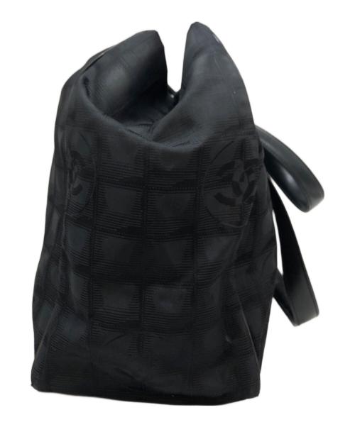 CHANEL（シャネル）CHANEL (シャネル) ナイロントートバッグ ブラックの古着・服飾アイテム