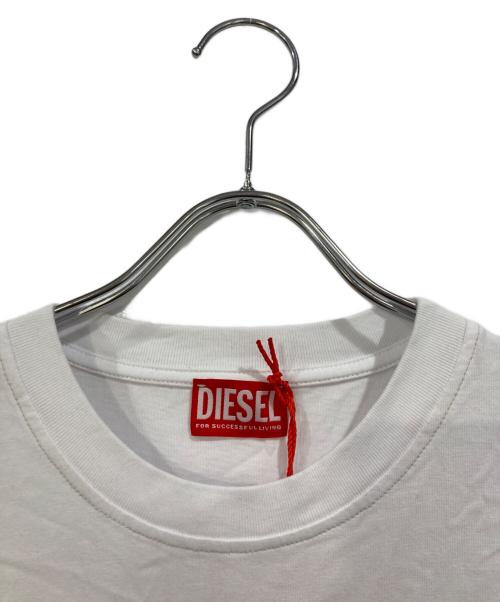 DIESEL（ディーゼル）DIESEL (ディーゼル) Tシャツ ホワイト サイズ:SIZEXSの古着・服飾アイテム