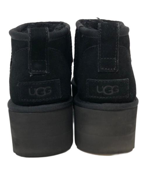 UGG（アグ）UGG (アグ) CLASSIC ULTRA MINI PLATFORM BOOT ブラック サイズ:SIZE 25cmの古着・服飾アイテム