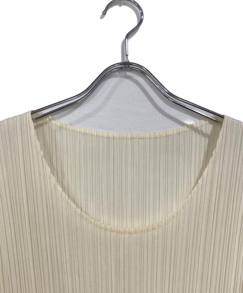 PLEATS PLEASE（プリーツプリーズ）PLEATS PLEASE (プリーツプリーズ) ノースリーブプリーツブラウス ホワイト サイズ:ＳＩＺＥ38の古着・服飾アイテム