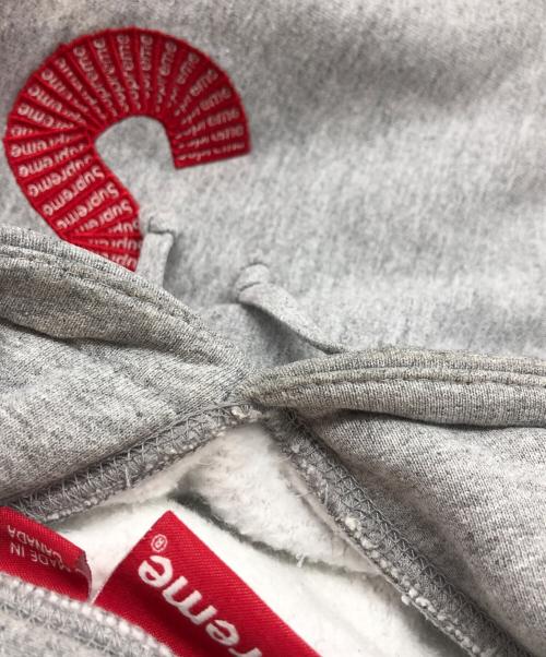 SUPREME（シュプリーム）Supreme (シュプリーム) S Logo Hooded Sweatshirt グレー サイズ:SIZE Lの古着・服飾アイテム