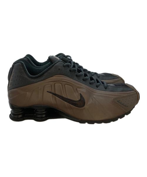 NIKE（ナイキ）NIKE (ナイキ) WMNS SHOX R4 ブラウン サイズ:28㎝の古着・服飾アイテム