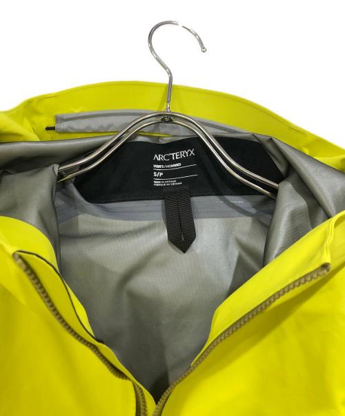 ARC'TERYX（アークテリクス）ARC'TERYX (アークテリクス) BETA JACKET M イエロー（Euphoria） サイズ:SIZE Sの古着・服飾アイテム