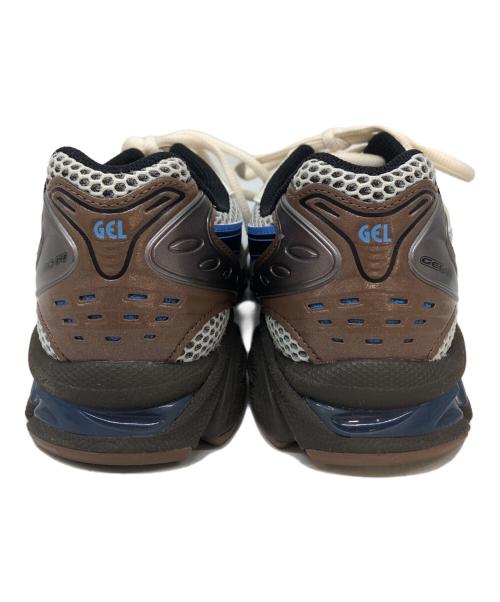 asics（アシックス）asics (アシックス) GEL-KAYANO 14 ホワイト×ブラウン サイズ:SIZE 26cmの古着・服飾アイテム
