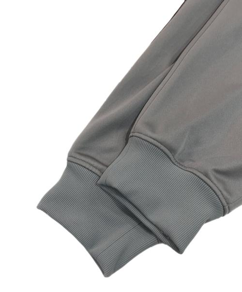 s'yte（サイト）s'yte (サイト) SIDE TAPE LINE SAROUEL RIB PANTS グリーン サイズ:SIZE 3の古着・服飾アイテム