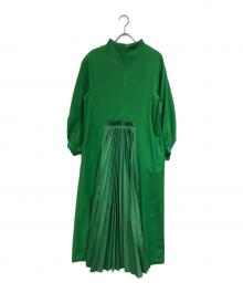 TOGA PULLA（トーガ プルラ）の古着「TAFFETA PLEATS DRESS」｜グリーン