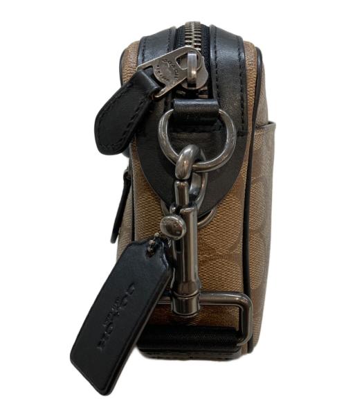 COACH（コーチ）COACH (コーチ) シグネチャーショルダーバッグ ブラウンの古着・服飾アイテム