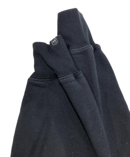 FRAGMENT DESIGN（フラグメントデザイン）FRAGMENT DESIGN (フラグメントデザイン) FRGMT UNV SWEAT HOODIE ブラック サイズ:SIZE Mの古着・服飾アイテム