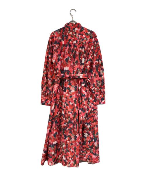 HERALBONY（ヘラルボニー）HERALBONY (ヘラルボニー) フレアスカートワンピース「シアワセピンク」 レッド サイズ:SIZE Mの古着・服飾アイテム