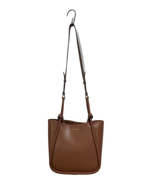CHARLES & KEITH（チャールズアンドキース）CHARLES & KEITH (チャールズアンドキース) Lyla ミニライラ チューブラートートバック ブラウンの古着・服飾アイテム