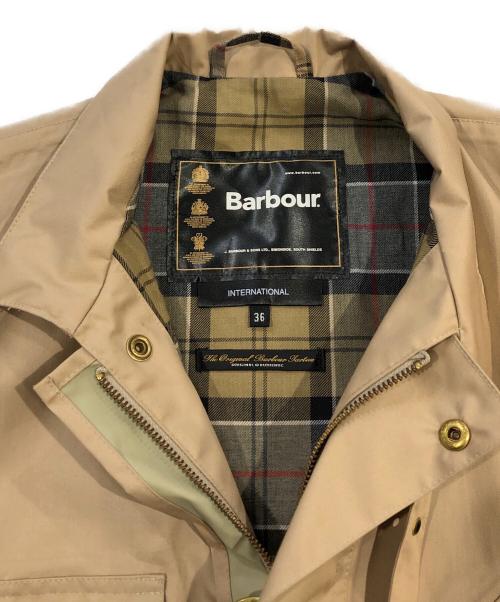 Barbour（バブアー）Barbour (バブアー) インターナショナルジャケット ベージュ サイズ:SIZE 36の古着・服飾アイテム