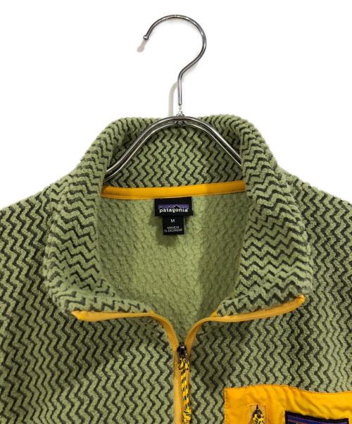Patagonia（パタゴニア）Patagonia (パタゴニア) R1テックフェイス・ジャケット 黄緑 サイズ:SIZE Mの古着・服飾アイテム
