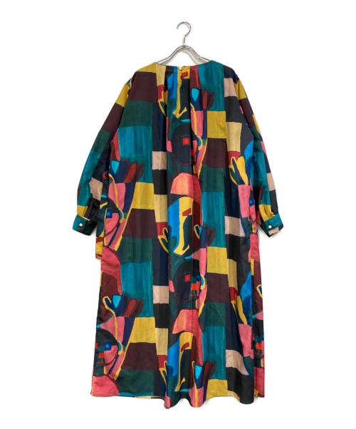 HERALBONY（ヘラルボニー）HERALBONY (ヘラルボニー) マルチカラークルーネックワンピース マルチカラー サイズ:ＳＩＺＥＦＲＥＥの古着・服飾アイテム