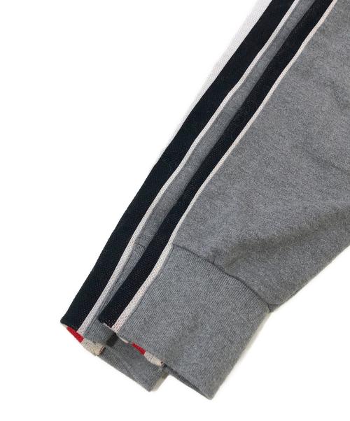 Thom Browne（トムブラウン）Thom Browne (トムブラウン) サイドトリコロールライン プルオーバーパーカー フーディー グレー サイズ:SIZE 1の古着・服飾アイテム