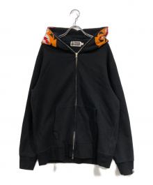 A BATHING APE（アベイシングエイプ）の古着「iger full zip hoodie」｜ブラック