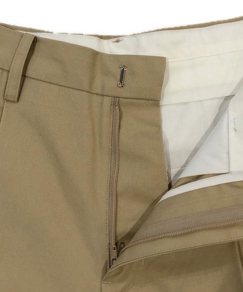 HERALBONY（ヘラルボニー）HERALBONY (ヘラルボニー) ワイドチノパンツ「maru-mm2024」 ベージュ サイズ:SIZE Lの古着・服飾アイテム