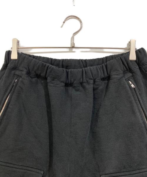 SUPREME（シュプリーム）Supreme (シュプリーム) MARITHE+FRANCOIS GIRBAUD (マリテフランソワジルボー) Tape Cargo Sweatpant ブラック サイズ:SIZE Mの古着・服飾アイテム