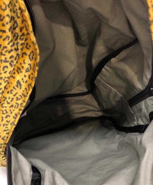 SUPREME（シュプリーム）Supreme (シュプリーム) velvet backpack tan leopard ベージュの古着・服飾アイテム