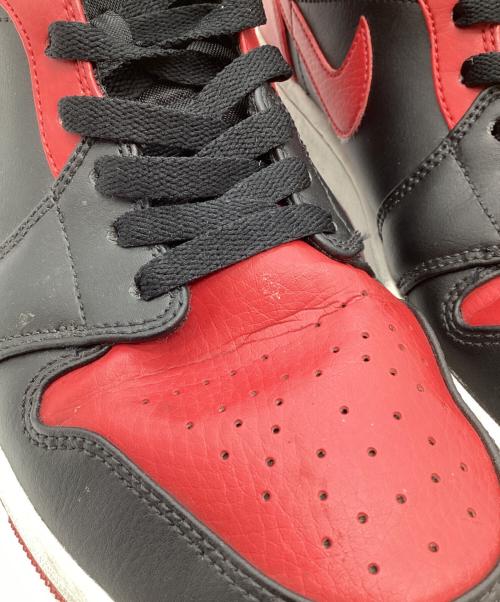 NIKE（ナイキ）NIKE (ナイキ) AIR JORDAN 1 MID BRED レッド サイズ:US9.5の古着・服飾アイテム