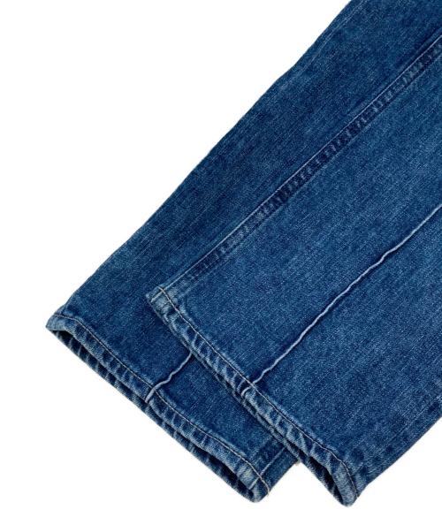 YANUK（ヤヌーク）YANUK (ヤヌーク) Pintuck Straight デニムパンツ ブルー サイズ:SIZE 25の古着・服飾アイテム