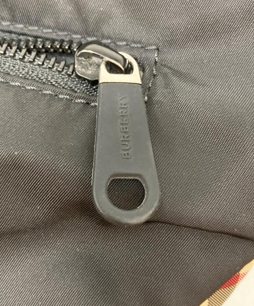 BURBERRY（バーバリー）BURBERRY (バーバリー) ノバチェックボディバッグ/ウエストバッグ ブラックの古着・服飾アイテム
