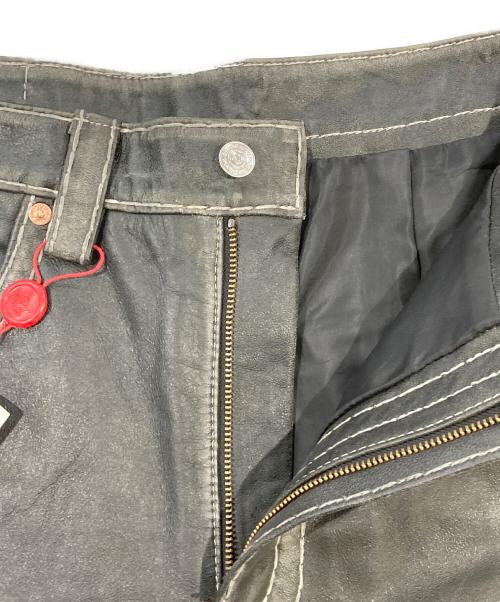 SUPREME（シュプリーム）Supreme (シュプリーム) TRUE RELIGION (トゥルー レリジョン) Loose Fit Leather Pant ブラック サイズ:SIZE 32の古着・服飾アイテム