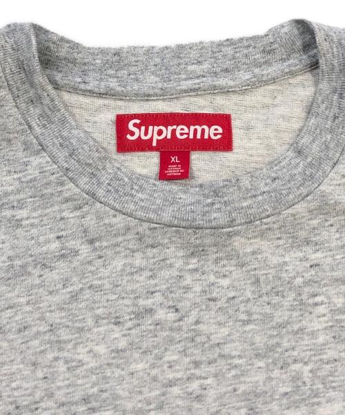 SUPREME（シュプリーム）Supreme (シュプリーム) Collegiate Applique S/S Top グレー サイズ:SIZE XLの古着・服飾アイテム