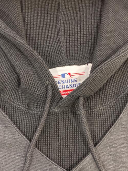 SUPREME（シュプリーム）Supreme (シュプリーム) Chicago White Sox Hooded Baseball Jersey ブラック サイズ:SIZE Mの古着・服飾アイテム